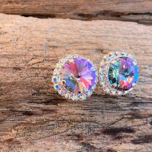 Handcrafted earrings with Swarovski crystal